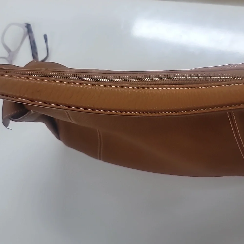 Dooney&Bourke Pebbled leather shoulder Bag - Picture 4 of 10